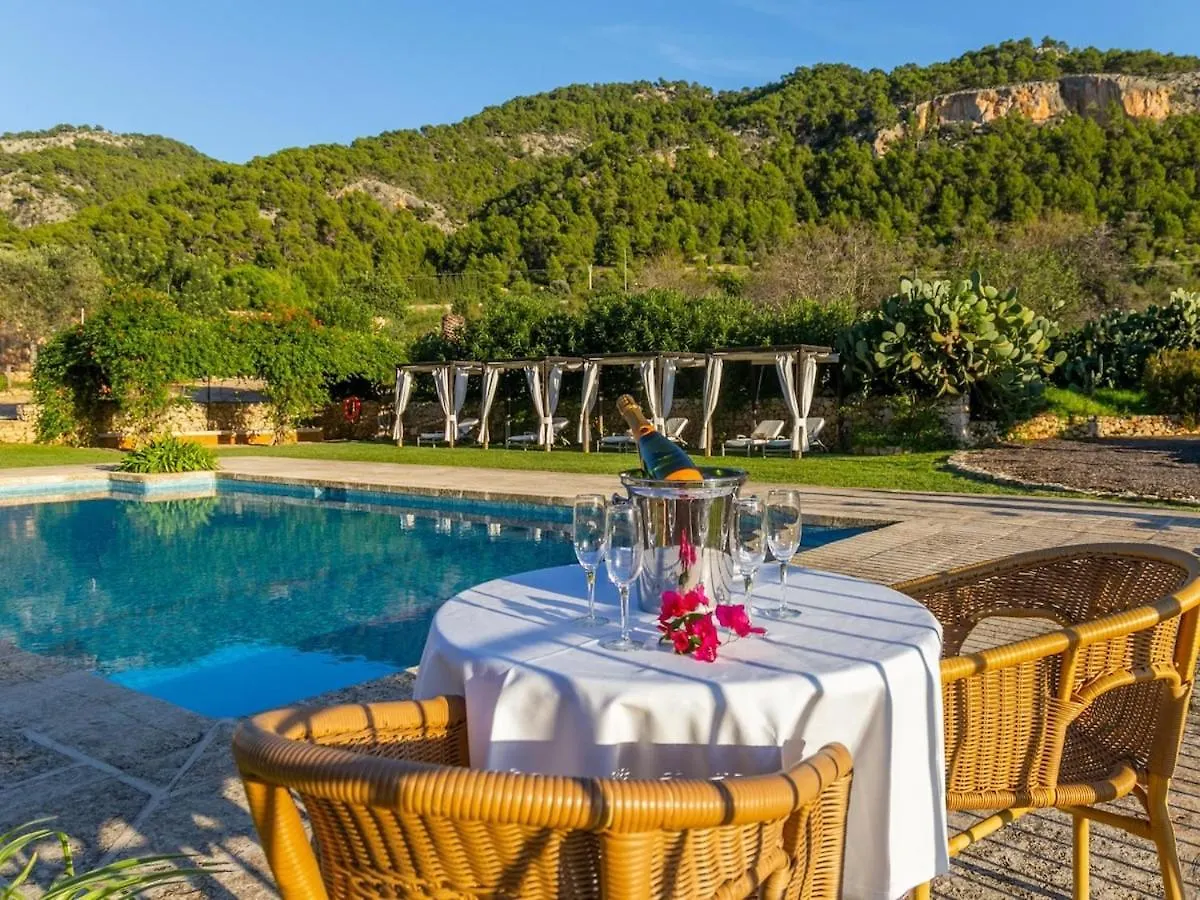 Historical House In Mallorca Up To 8 Guests Andratx Dom wakacyjny